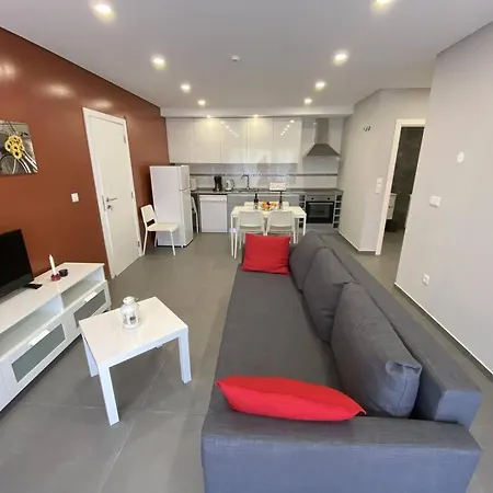 Da Silva Surf Six Apartment *