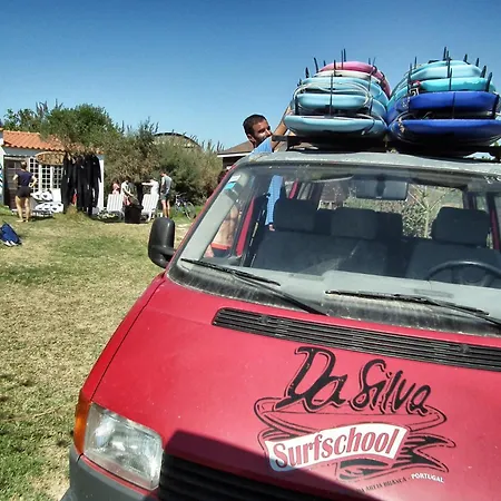 Da Silva Surf Six 公寓